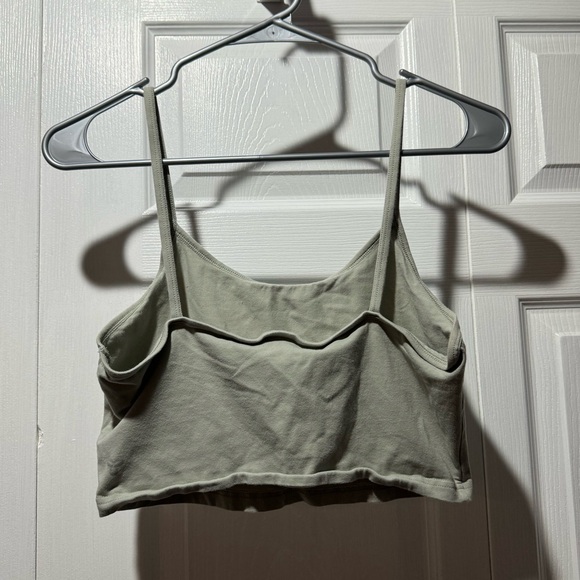 Aritzia TNA Tank Top, Green size large - Picture 2 of 3
